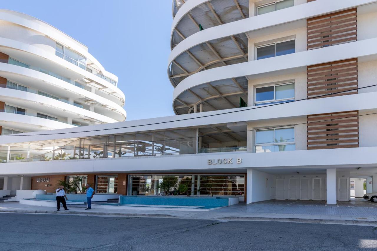 Oyster 1-Br Apt In Larnaca Esterno foto